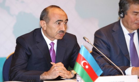 Əli Həsənov: Azərbaycan bütün təcrübəsini bölüşməyə hazırdır