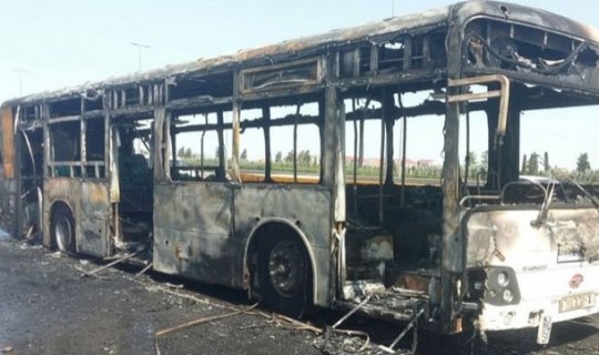 FHN-dən yanan avtobusla bağlı rəsmi