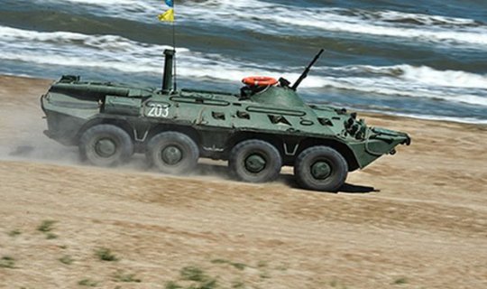 Qazaxıstan ordusunun 4 BTR-i Xəzər dənizində batıb