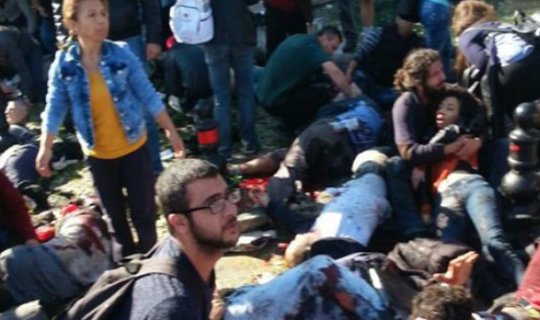 Ankarada terror aktı: 20 ölü