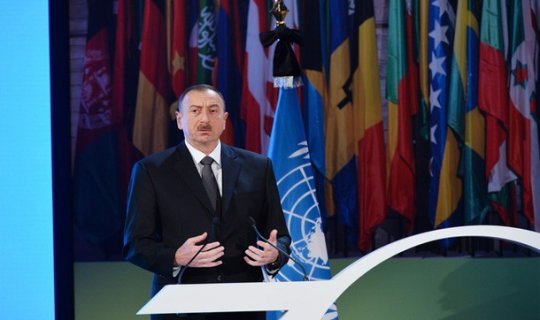 İlham Əliyev UNESCO Baş Konfransının 38-ci sessiyasının Liderlər Forumunda iştirak etdi