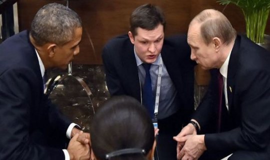 Putin Obama ilə görüşdü