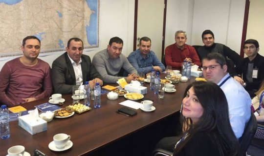 Azərbaycanlı jurnalistlər NATO-nun mənzil qərargahında