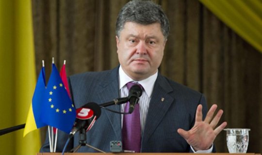 Poroşenko: 2016-cı ildə Ukrayna Donbasa qayıtmalıdır