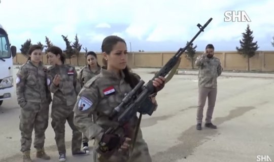 Ruslar Suriyada erməni qızlardan snayperlər hazırlayır