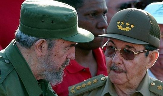 Fidel Kastronun qardaşı vəfat etdi