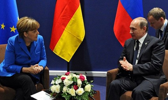 Merkel Rusiyaya qarşı sanksiyaların ləğvindən danışdı