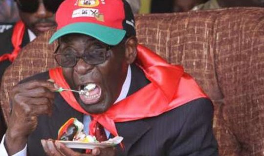 Zimbabve prezidenti özünə doğum günü keçirdi