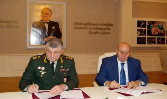 Hərbi Akademiya və Texniki Universitet arasında memorandum imzalandı