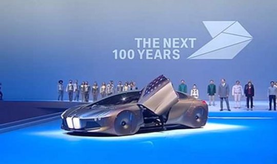 BMW-nin 100 illik sürprizi