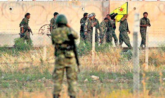 YPG Əsədin əsgərlərinə hücum etdi, Suriya yenidən qarışdı