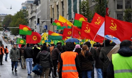 PKK-ya dəstək mitinqi diplomatik böhrana səbəb oldu
