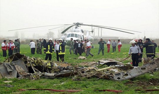 İranda təcili tibbi yardım helikopteri qəzaya uğradı