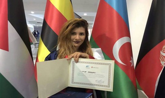 Azərbaycanlı qız Türkiyənin ən savadlı 20 tələbəsindən biri oldu