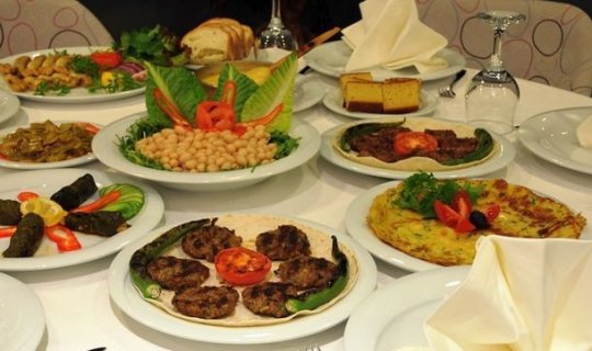 Bakı restoranlarında iftar süfrəsinin qiymətləri
