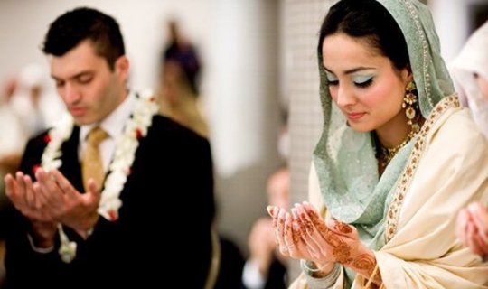 Dini, yoxsa rəsmi nikah?
