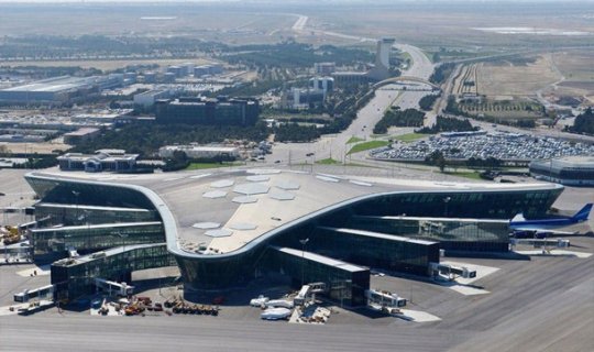 Bakı aeroportu silahlı mühafizə altına alındı