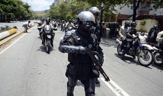 Venesuelada polis bölməsinə hücum