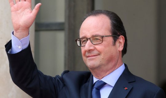 Fransa prezidentinin bərbəri ayda 10 min avro maaş alır