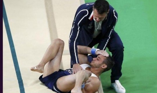 Gimnast “Rio-2016”-da ayağını sındırdı