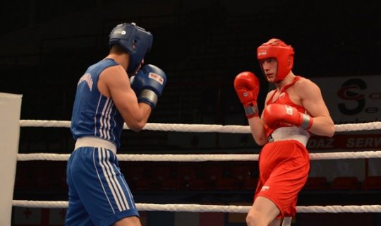 Azərbaycan boksçusu Olimpiadada 1/4 finala çıxdı