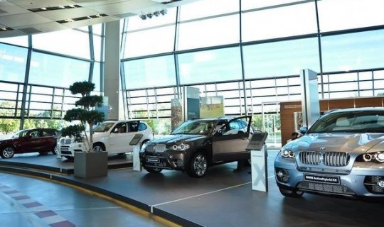 Peterburqda 4 “BMW”ni 100 saniyəyə oğurladılar