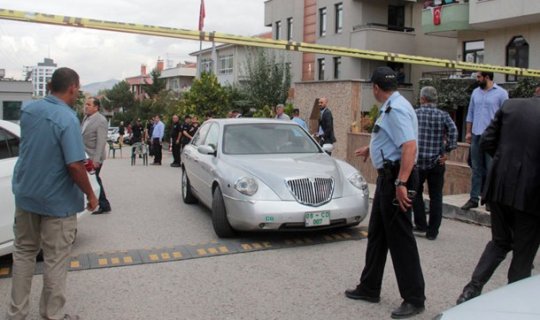 Ankaradakı İsrail səfirliyinə hücum: 1 nəfər öldürüldü