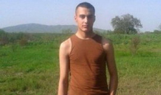19 yaşlı erməni əsgər intihar edib