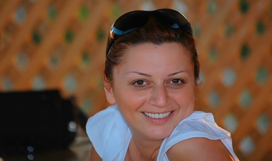 Telejurnalist Aynur Talıbova ölkəni tərk etdi