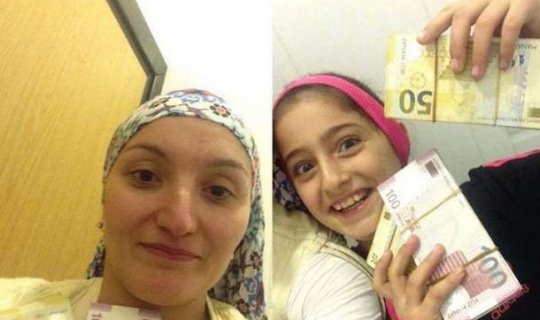 İstanbulda 25 min manat tapan qadın mükafatlandırıldı