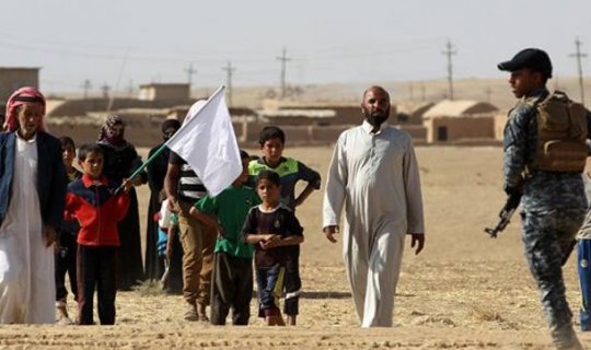 BMT: İŞİD Mosulda 8 min ailədən canlı qalxan kimi istifadə edir