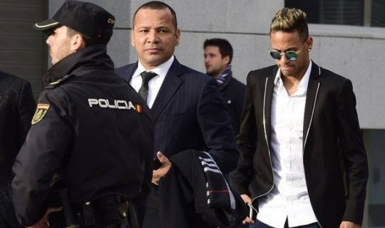 Futbolçu Neymar korrupsiyada günahlandırıldı