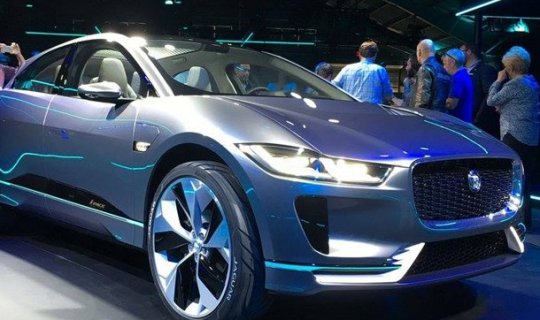 Jaguar ilk elektrik-krossoverini təqdim etdi