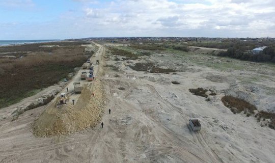 Abşeron yarımadasında sahil boyu yeni avtomobil yolu inşa olunur