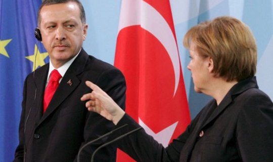 Ərdoğanla Merkel Hələb və Kiprdən danışdı