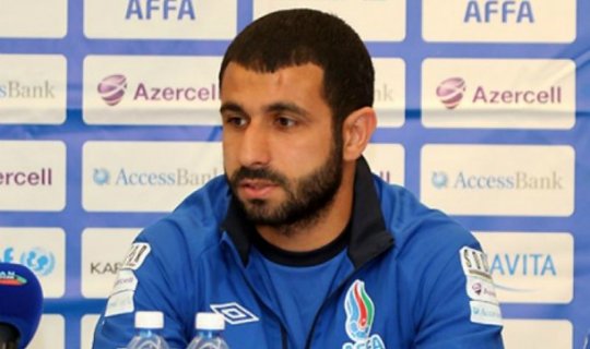 Rəşad Sadıqov 5-ci dəfə ilin futbolçusu seçildi