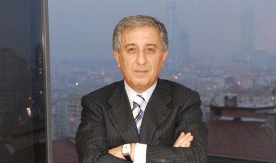 Tanınmış jurnalistə