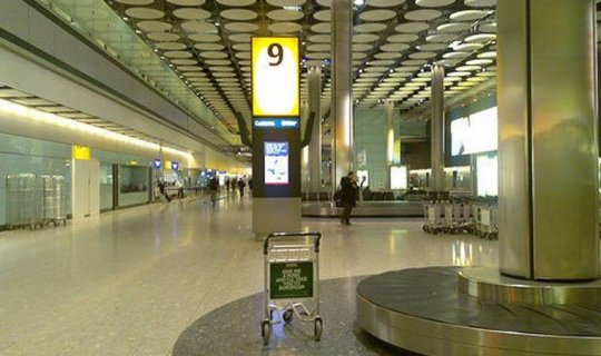 London aeroportunda terror həyəcanı