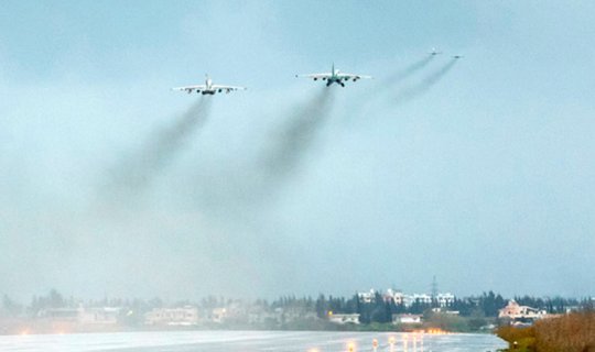 Rusiya ordusu səhvən döyüşçüləri bombaladı