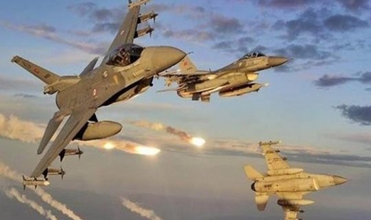 Türk ordusu İraqdakı PKK düşərgələrini bombaladı