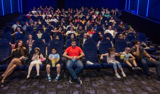 “CinemaPlus Ganjlik Mall” kinoteatrında “Spark”-ın təqdimatı