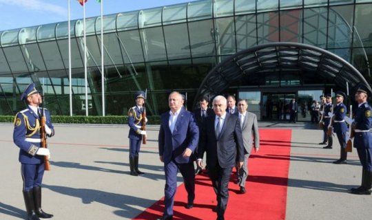 Moldova prezidentinin Azərbaycana rəsmi səfəri başa çatdı