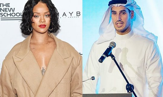 Rihannanın ərəb sevgilisi ilə hovuz keyfi