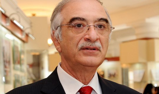 Polad Bülbüloğlu: \