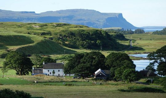 Şotlandiyada ada satışa çıxarıldı