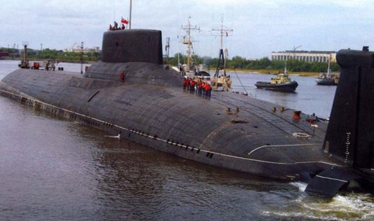 Rusiya dünyanın ən böyük sualtı atom qayığı ilə meydan oxudu