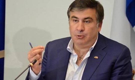 Saakaşvili Ukrayna prezidentini təhqir etdi