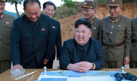 Şimali Koreya yeni raketi sınaqdan keçirdi