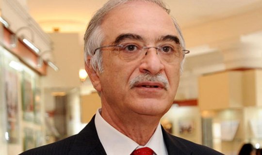 Polad Bülbüloğlu YUNESKO-nun baş direktoru postu uğrunda seçki mübarizəsini dayandırıb