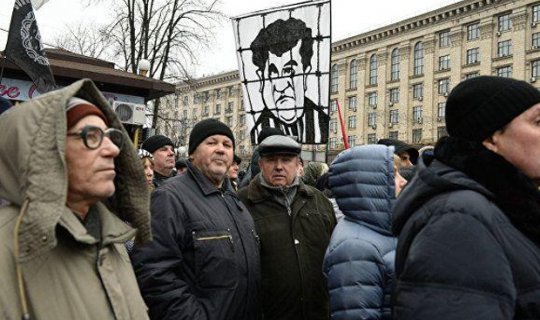 Saakaşvili tərəfdarlarının Oktyabr sarayına hücumu zamanı 30 polis xəsarət alıb